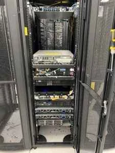 F4ラックフロント